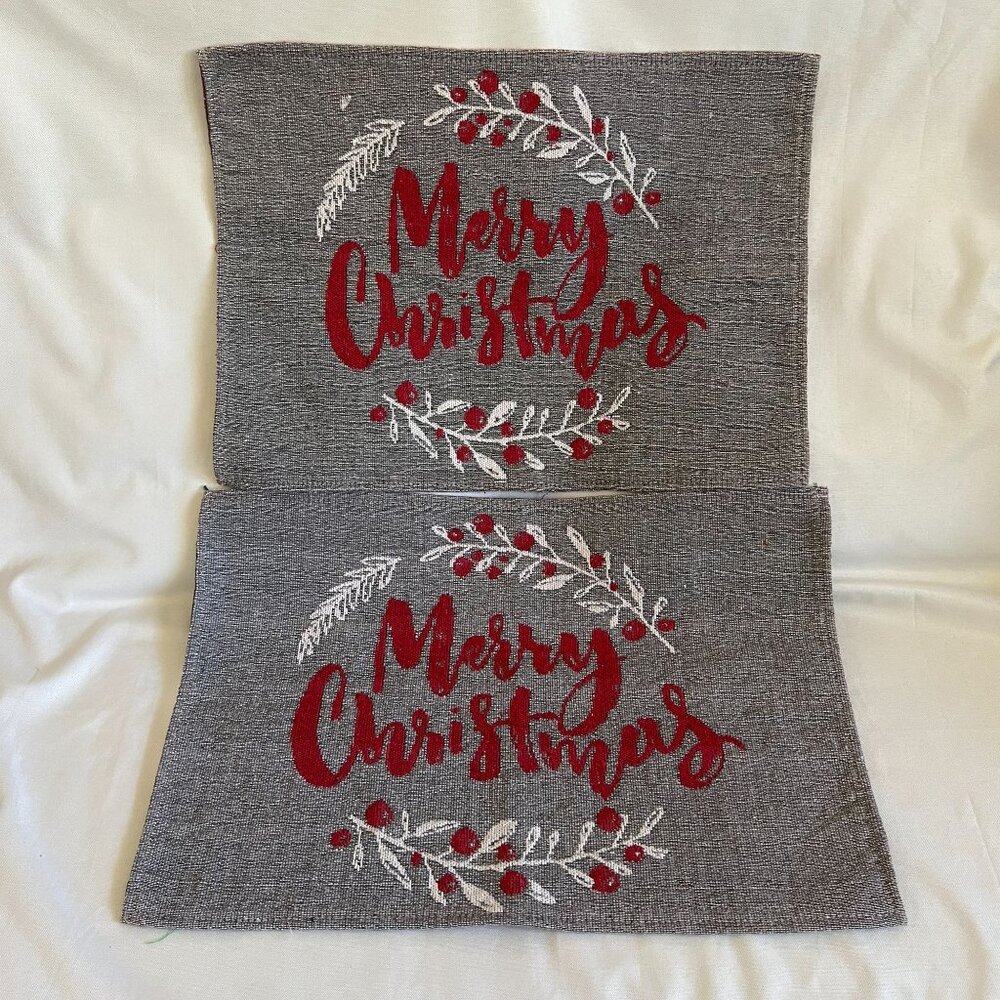 Set Of 2 Merry Christmas Wreath Placemats Gray Red Festive Dining Table Decor 18